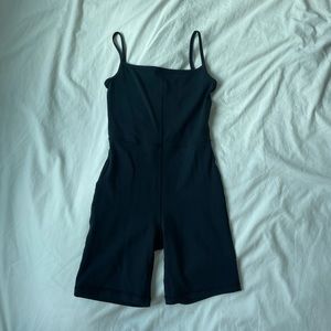 Aritzia Divinity 7" Romper (Size XS)